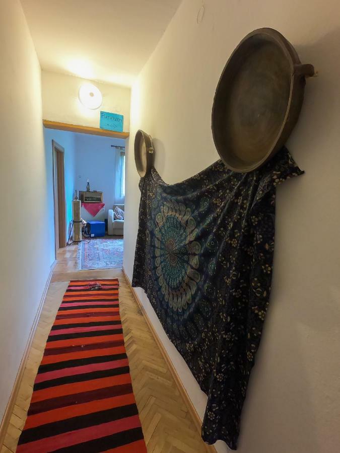 פג'ה Sarac Hostel מראה חיצוני תמונה